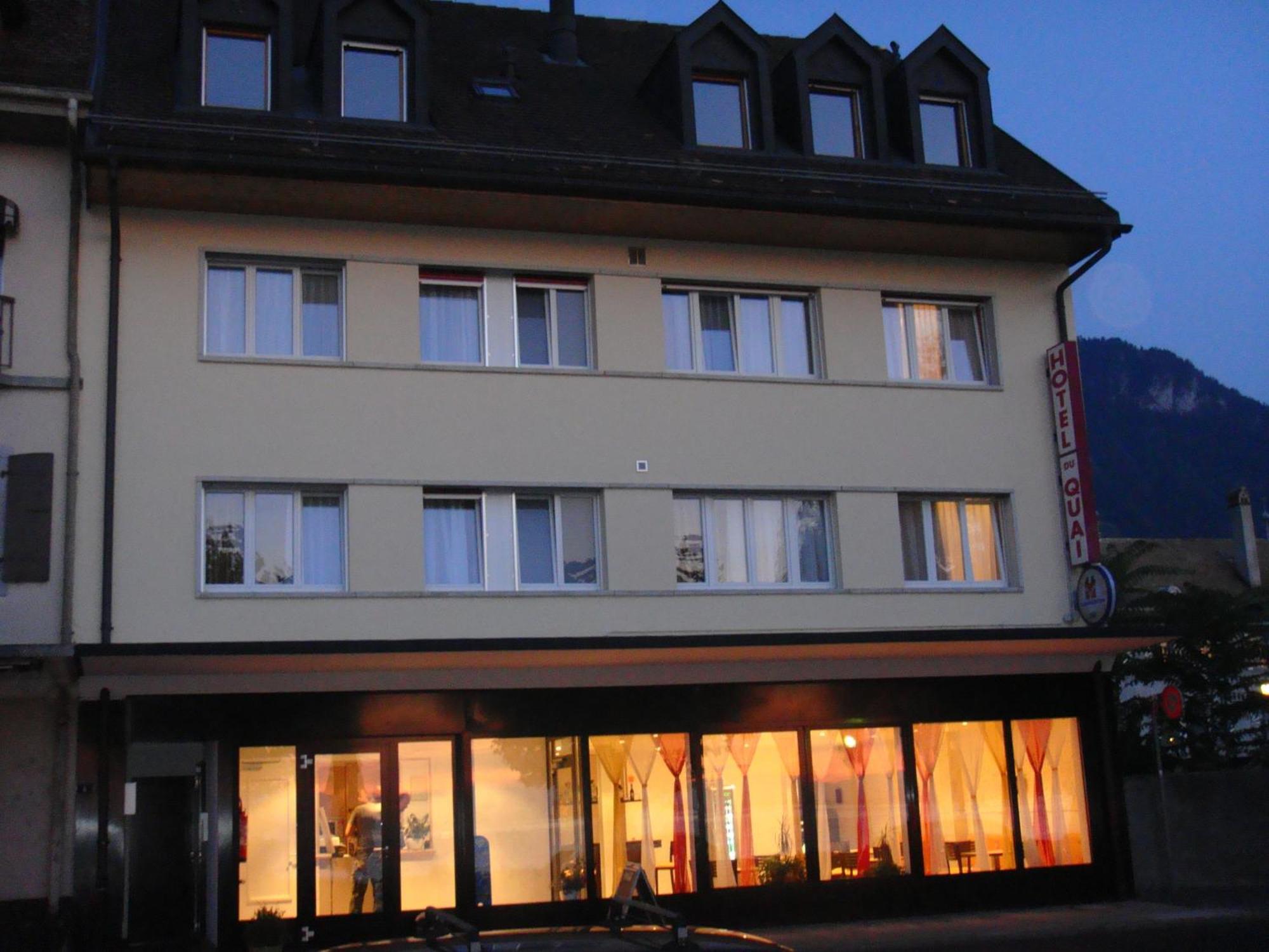 Hotel Du Quai Villeneuve Esterno foto